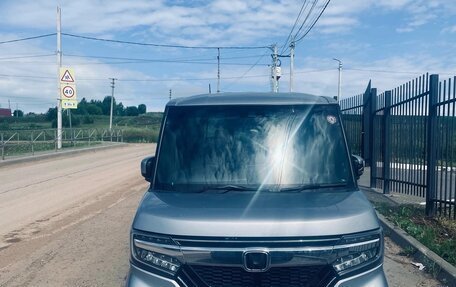Honda N-BOX II, 2018 год, 999 999 рублей, 1 фотография