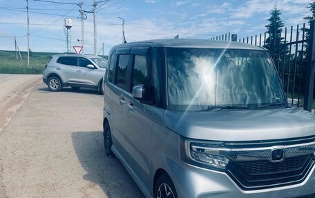 Honda N-BOX II, 2018 год, 999 999 рублей, 2 фотография