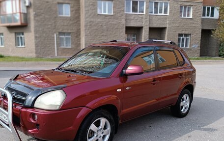 Hyundai Tucson III, 2006 год, 600 000 рублей, 3 фотография