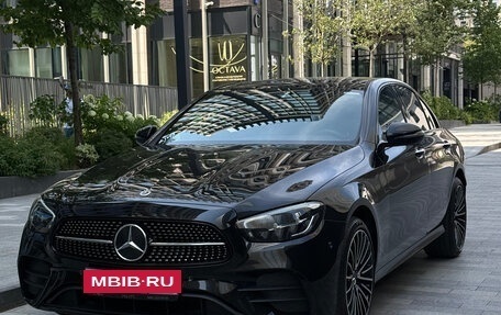 Mercedes-Benz E-Класс, 2021 год, 4 650 000 рублей, 2 фотография