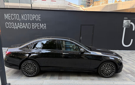 Mercedes-Benz E-Класс, 2021 год, 4 650 000 рублей, 3 фотография