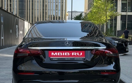 Mercedes-Benz E-Класс, 2021 год, 4 650 000 рублей, 7 фотография