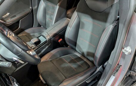 Mercedes-Benz CLA, 2020 год, 2 700 000 рублей, 3 фотография