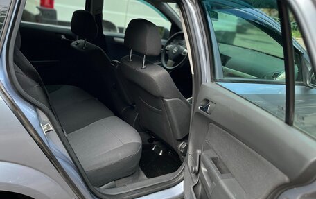 Opel Astra H, 2008 год, 700 000 рублей, 10 фотография