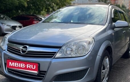Opel Astra H, 2008 год, 700 000 рублей, 5 фотография