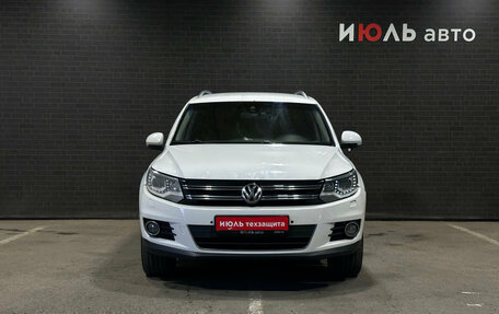 Volkswagen Tiguan I, 2013 год, 1 240 000 рублей, 2 фотография