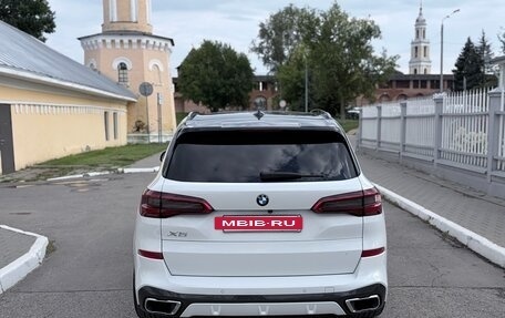 BMW X5, 2019 год, 5 990 000 рублей, 4 фотография