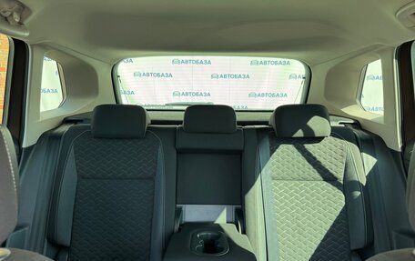 Volkswagen Tiguan II, 2018 год, 2 750 000 рублей, 16 фотография