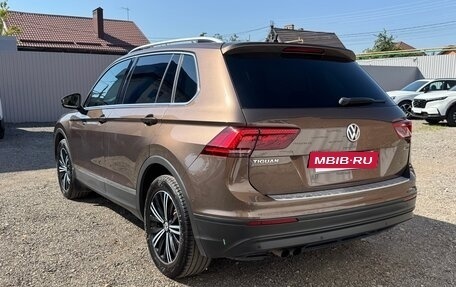Volkswagen Tiguan II, 2018 год, 2 750 000 рублей, 6 фотография