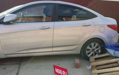 Hyundai Solaris II рестайлинг, 2016 год, 430 000 рублей, 1 фотография