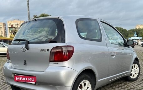 Toyota Yaris I рестайлинг, 2000 год, 299 000 рублей, 4 фотография