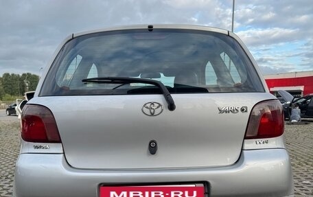 Toyota Yaris I рестайлинг, 2000 год, 299 000 рублей, 5 фотография