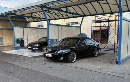 Toyota Camry, 2011 год, 1 250 000 рублей, 4 фотография