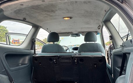 Toyota Yaris I рестайлинг, 2000 год, 299 000 рублей, 28 фотография