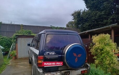 Mitsubishi Pajero III рестайлинг, 1994 год, 410 000 рублей, 3 фотография