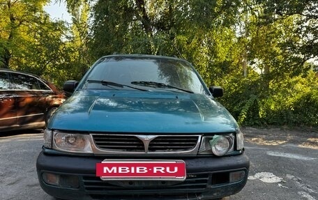 Mitsubishi Space Runner II, 1995 год, 69 000 рублей, 5 фотография