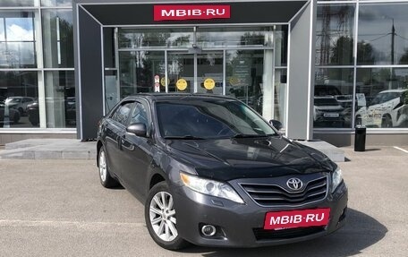 Toyota Camry, 2010 год, 1 110 000 рублей, 3 фотография