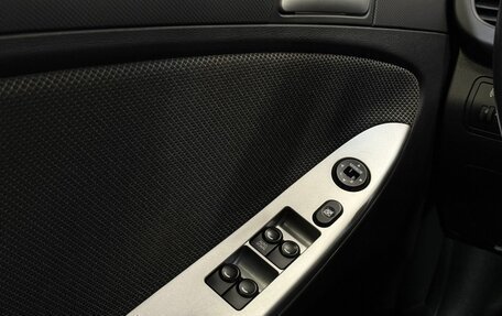Hyundai Solaris II рестайлинг, 2013 год, 699 000 рублей, 14 фотография