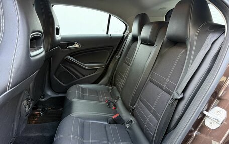 Mercedes-Benz A-Класс, 2015 год, 1 195 000 рублей, 11 фотография