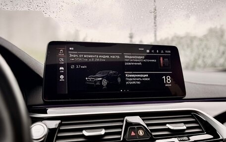 BMW 5 серия, 2021 год, 4 890 000 рублей, 18 фотография