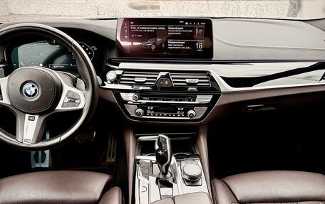 BMW 5 серия, 2021 год, 4 890 000 рублей, 24 фотография