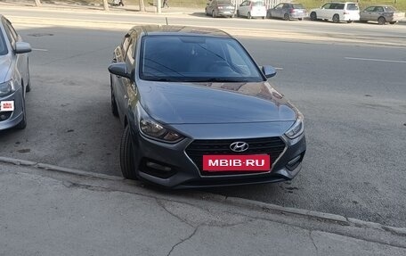 Hyundai Solaris II рестайлинг, 2019 год, 1 250 000 рублей, 9 фотография