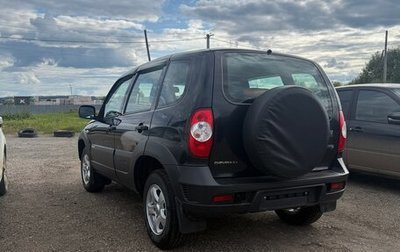 Chevrolet Niva I рестайлинг, 2018 год, 750 000 рублей, 1 фотография