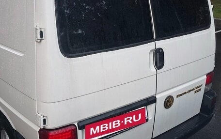 Volkswagen Transporter T4, 2002 год, 850 000 рублей, 3 фотография