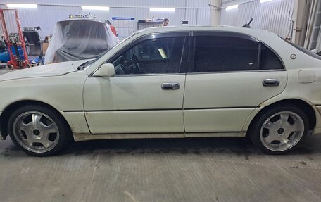 Toyota Crown Majesta, 2001 год, 760 000 рублей, 11 фотография
