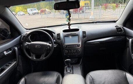 KIA Sorento II рестайлинг, 2015 год, 1 790 000 рублей, 14 фотография
