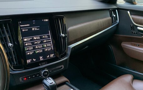 Volvo V90 Cross Country I рестайлинг, 2021 год, 4 950 000 рублей, 11 фотография
