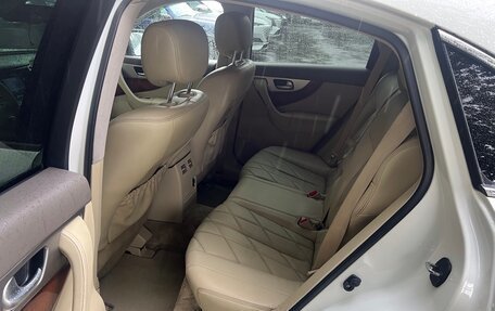 Infiniti QX70, 2013 год, 2 270 000 рублей, 9 фотография