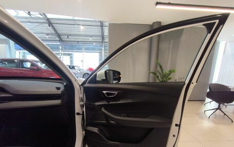 Chery Tiggo 4 I рестайлинг, 2025 год, 2 265 000 рублей, 9 фотография