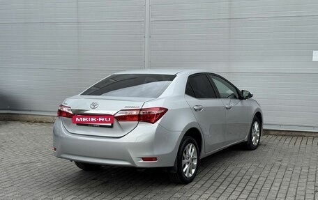 Toyota Corolla, 2013 год, 895 000 рублей, 4 фотография