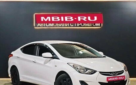 Hyundai Elantra V, 2013 год, 990 000 рублей, 3 фотография