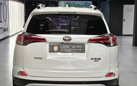 Toyota RAV4, 2017 год, 2 450 000 рублей, 5 фотография
