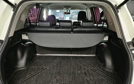 Toyota RAV4, 2017 год, 2 450 000 рублей, 14 фотография