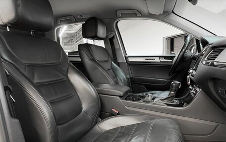 Volkswagen Touareg III, 2013 год, 2 124 000 рублей, 21 фотография