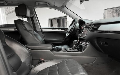 Volkswagen Touareg III, 2013 год, 2 124 000 рублей, 20 фотография