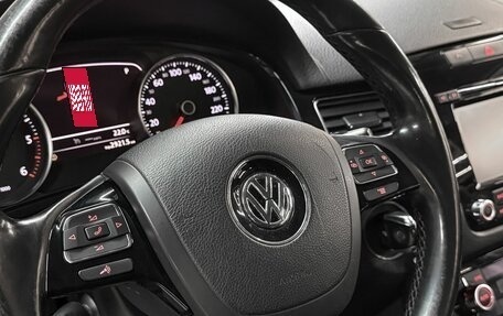 Volkswagen Touareg III, 2013 год, 2 124 000 рублей, 12 фотография
