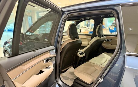 Volvo XC90 II рестайлинг, 2026 год, 9 490 000 рублей, 15 фотография