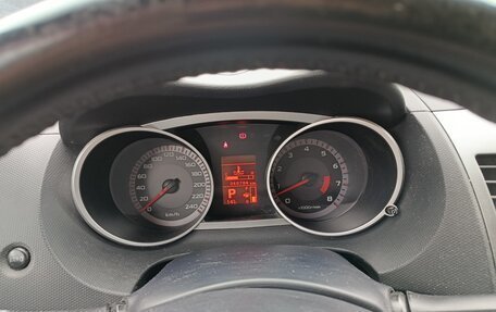 Mitsubishi Outlander III рестайлинг 3, 2008 год, 750 000 рублей, 8 фотография