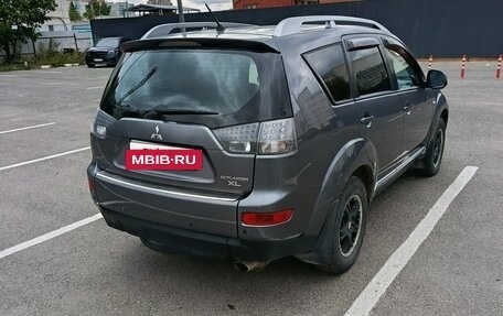 Mitsubishi Outlander III рестайлинг 3, 2008 год, 750 000 рублей, 6 фотография