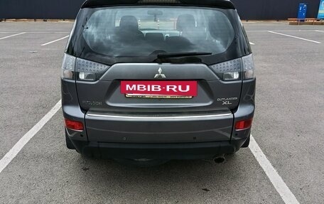 Mitsubishi Outlander III рестайлинг 3, 2008 год, 750 000 рублей, 5 фотография