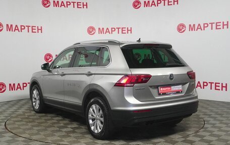 Volkswagen Tiguan II, 2018 год, 2 567 000 рублей, 7 фотография