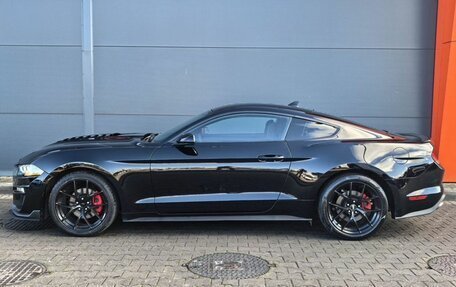 Ford Mustang VI рестайлинг, 2020 год, 2 999 000 рублей, 2 фотография