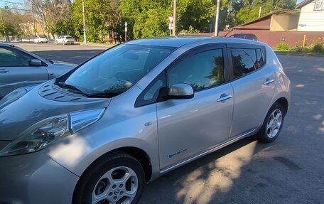 Nissan Leaf I, 2011 год, 710 000 рублей, 3 фотография