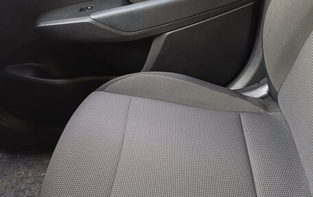 Hyundai Solaris II рестайлинг, 2018 год, 1 380 000 рублей, 9 фотография