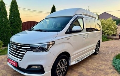 Hyundai Grand Starex Grand Starex I рестайлинг 2, 2019 год, 3 950 000 рублей, 1 фотография