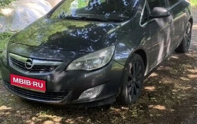 Opel Astra J, 2011 год, 620 000 рублей, 1 фотография